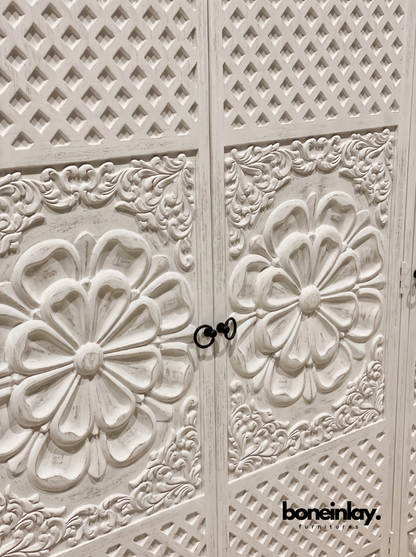 Hand-Carved Luxury White Wood Ornate Bedroom Set (6-Piece Suite)