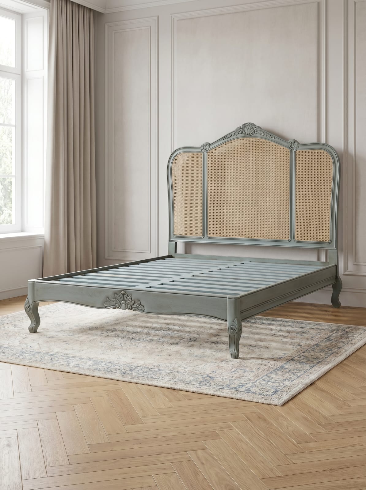 Bohemian bed with headboard 
