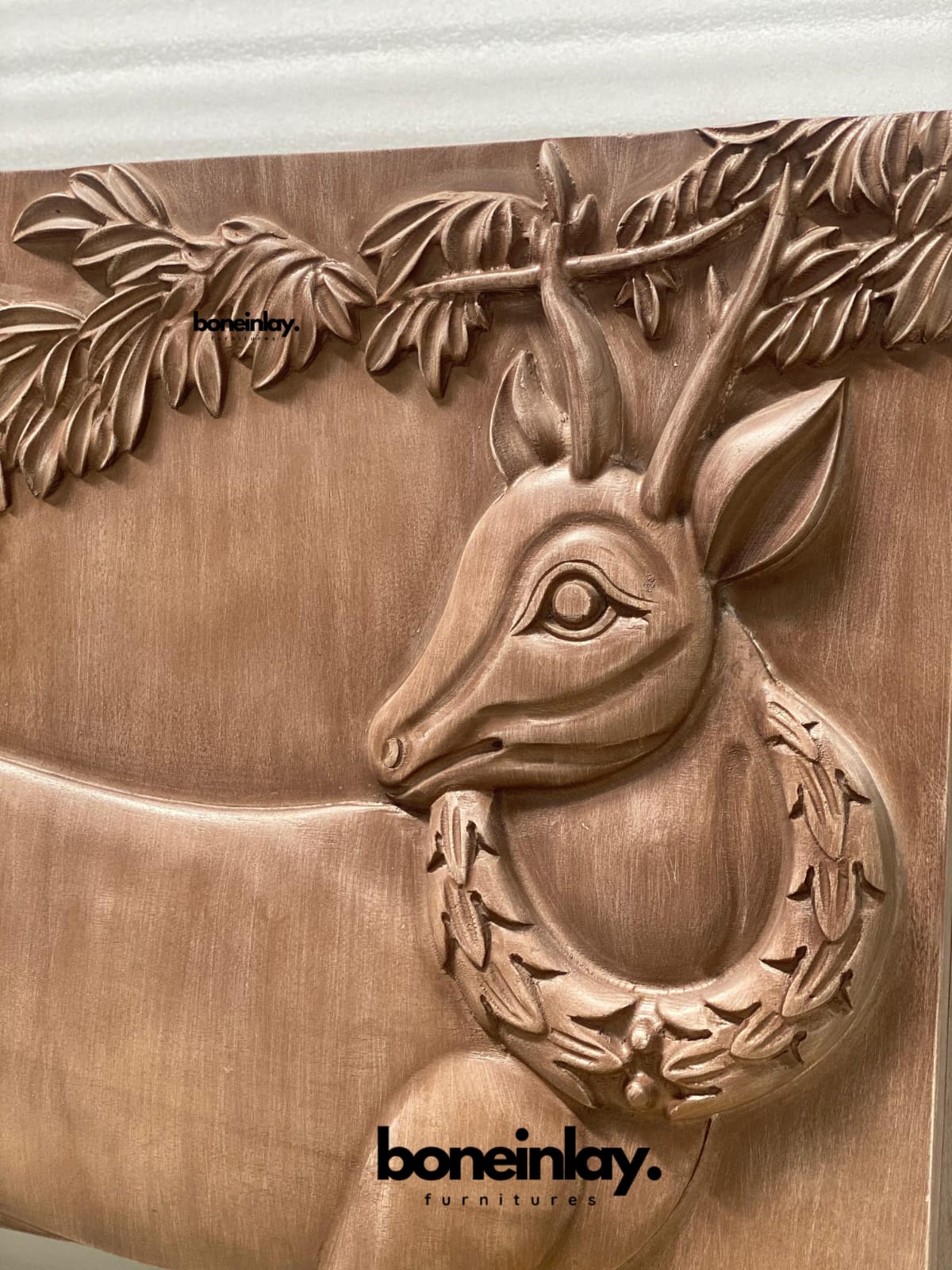 Hand-carved Land & Sky Buffet | Deer Buffet
