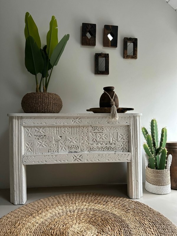 Elegant Wooden Carved Side Table Console Table - Bone Inlay Furnitures