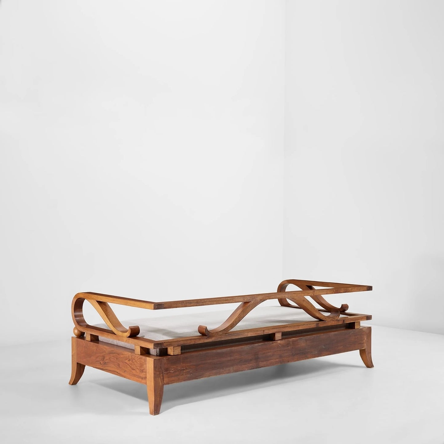 Mid-Century Daybed 