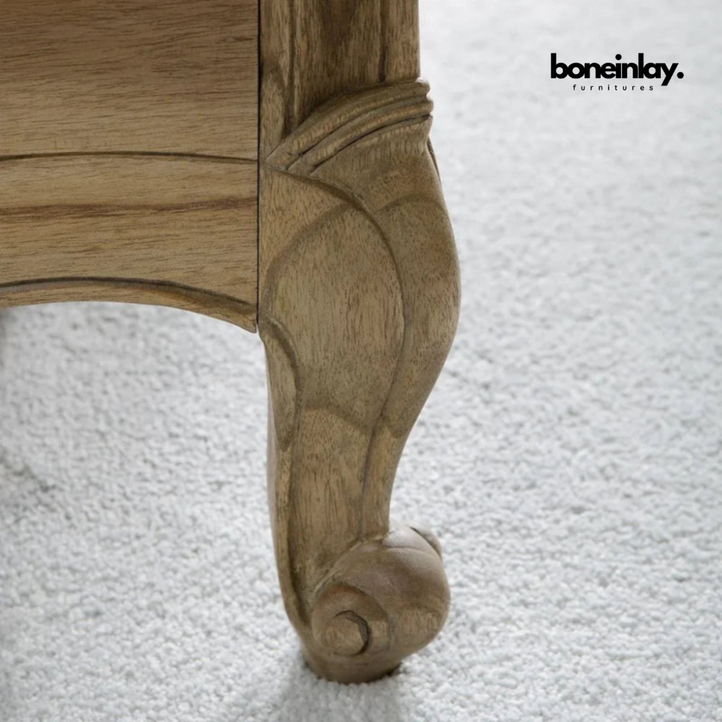 french bed leg carving detail
