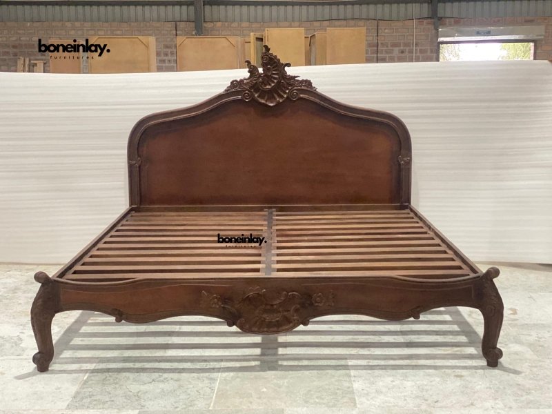 Hand Carved Walnut Finish Menara Bed 