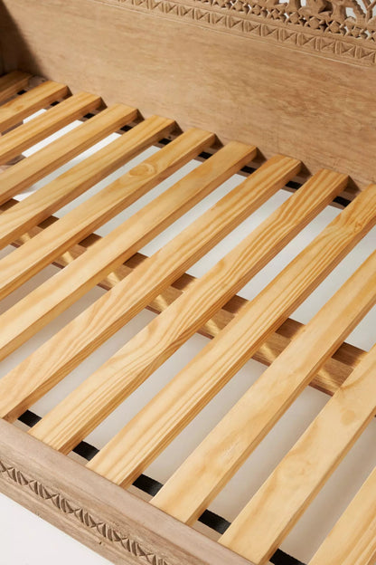 Hand Carved Solid Wooden Ezana Indian Canopy Daybed Daybed - Bone Inlay Furnitures