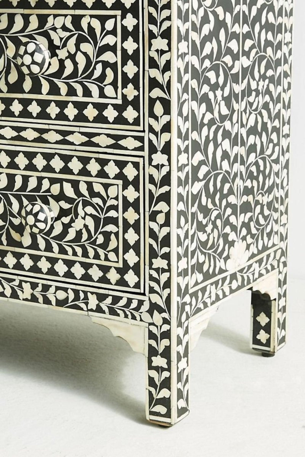 Floral Bone Inlay 3-Drawer Dresser