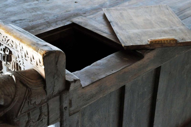 Handmade Carved Indian Damchiya Sideboard Solid Wood Chest Buffet & Sideboard - Bone Inlay Furnitures
