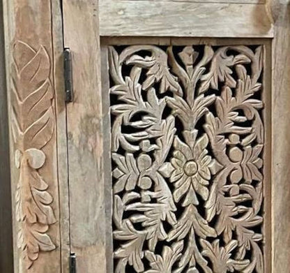 Hand Carved Solid Wooden with Two Doors and Two Drawers Entryway Cabinet