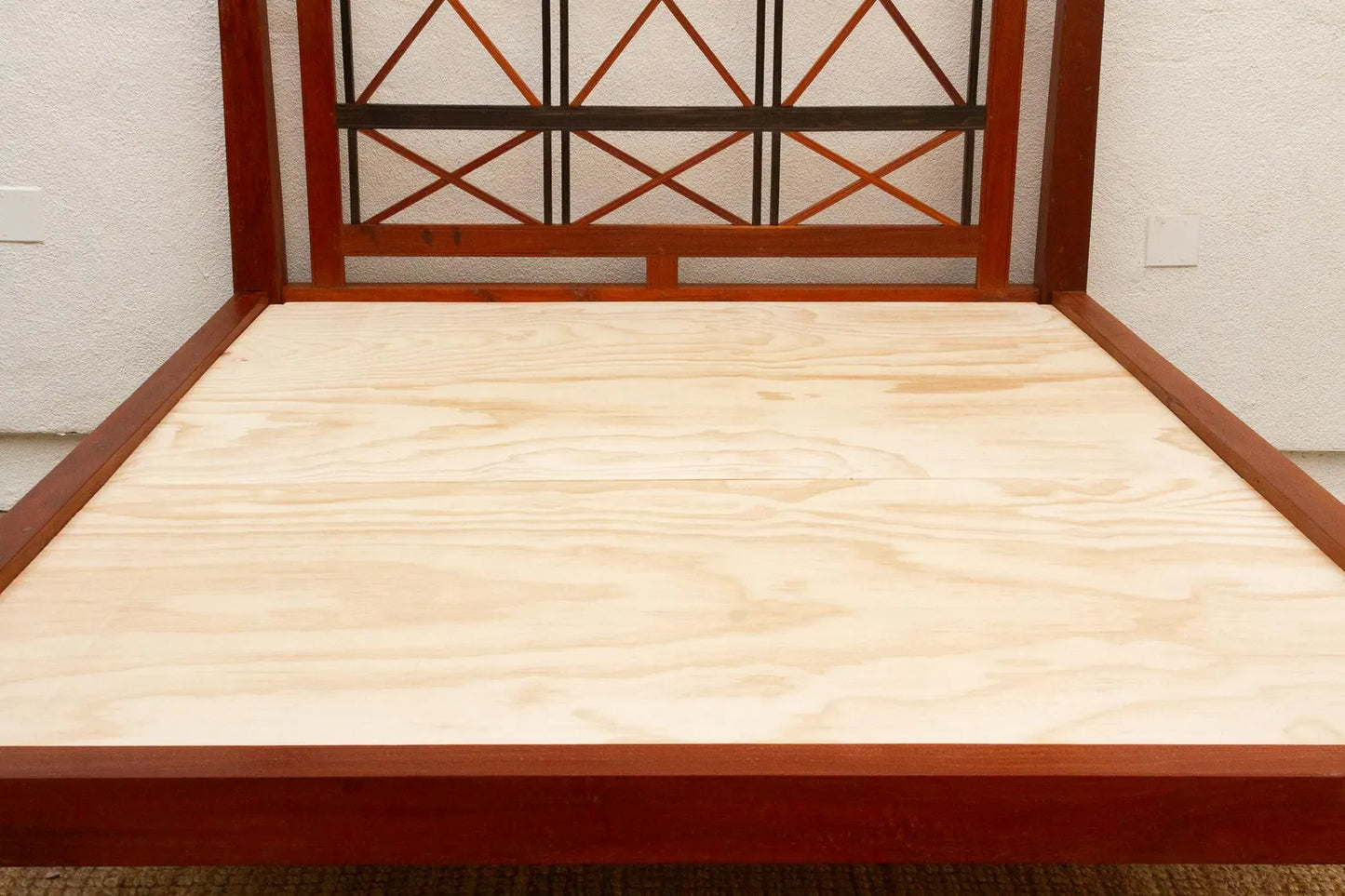  Cottage Style Solid wood Poster Bed 