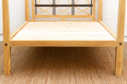 Poster Bed