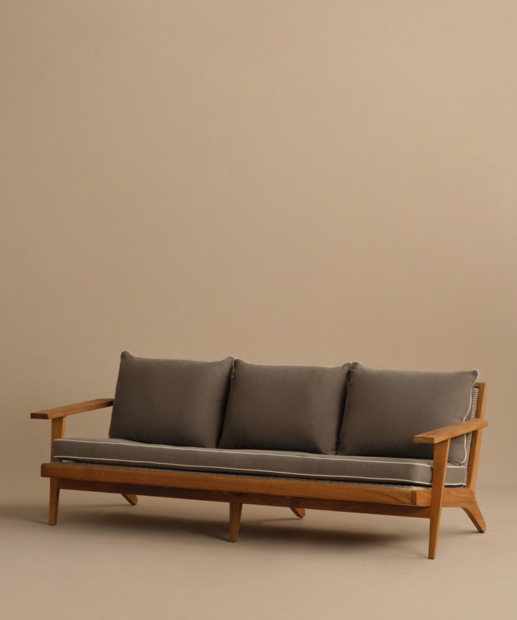 3 seater patio couch