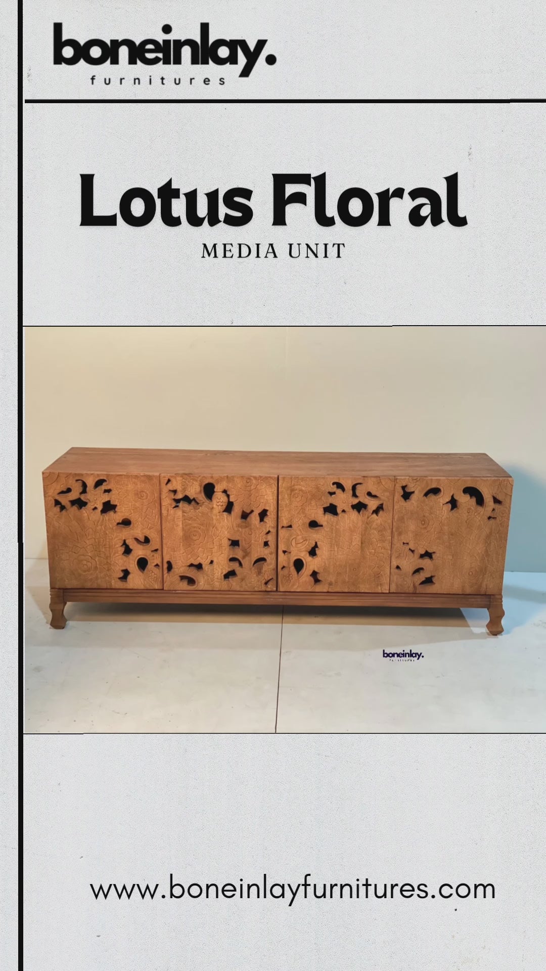 
This video highlights a natural solid wood media unit featuring intricate, hand-carved lotus floral openwork across its four cabinet doors. A hand demonstrates the seamless functionality of the magnetic cabinet closures, revealing a spacious interior shelf perfect for storage. The unit is elevated by short, classic wooden legs, blending traditional organic design with modern home utility.