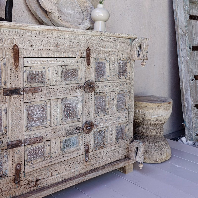Vintage Indian Solid Wooden Sideboard Damchiya Buffet & Sideboard - Bone Inlay Furnitures